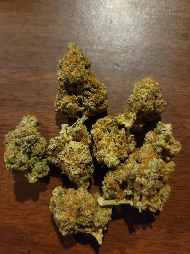 Holy Grail Kush Weed Strain